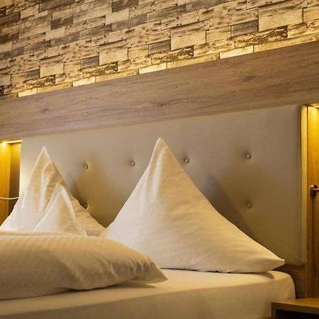 Land-Gut-Hotel Raeuber Lippoldskrug Alfeld  Ngoại thất bức ảnh