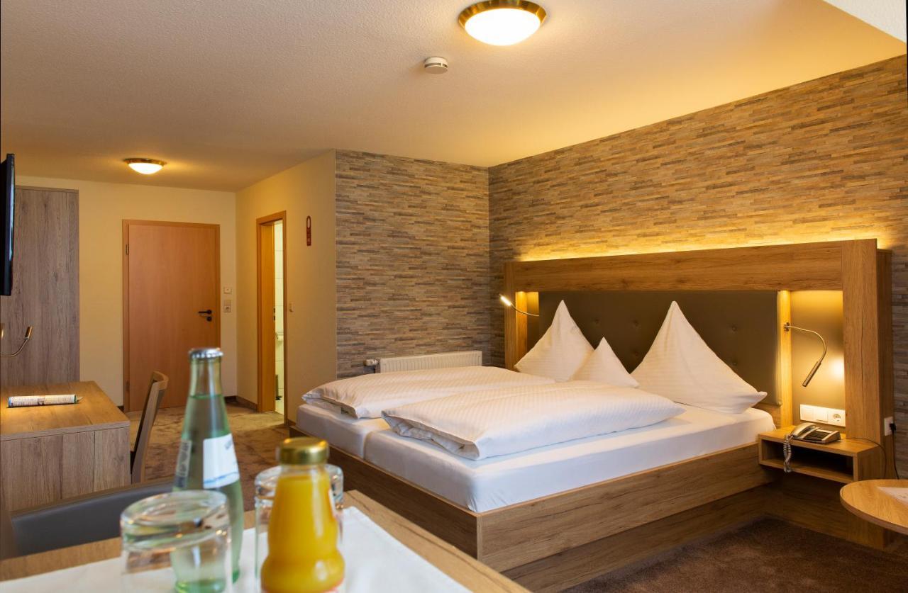 Land-Gut-Hotel Raeuber Lippoldskrug Alfeld  Ngoại thất bức ảnh